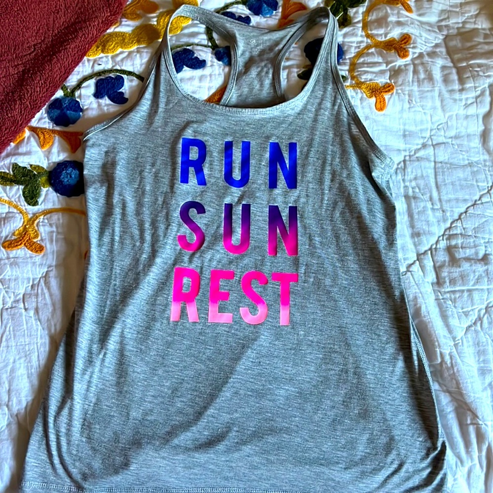 Gap Fit Racer back tank